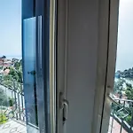 Isola Bella فندق تاورمينا