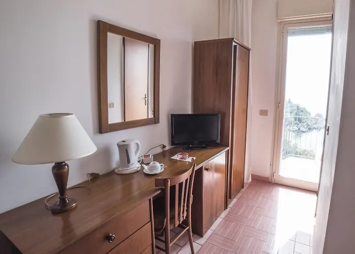 Isola Bella Hotel