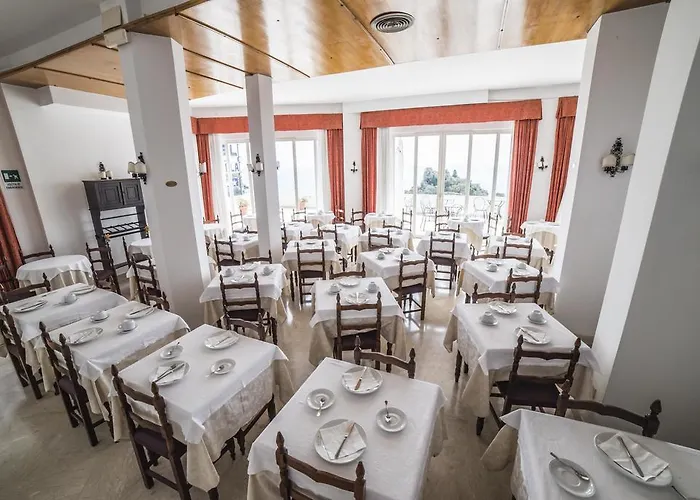 Hotel Isola Bella 3*