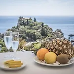 伊索拉贝拉酒店 3*