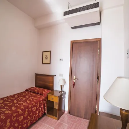 이솔라 벨라 호텔 타오르미나