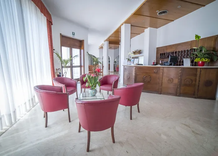 Ξενοδοχείο Isola Bella 3*