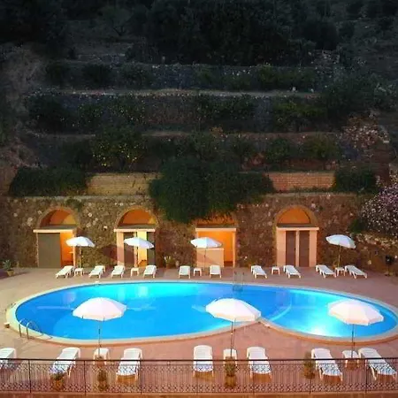 Hotel Isola Bella 3*