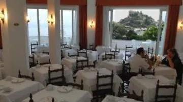 Isola Bella Hotel