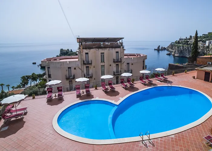 Isola Bella Hotel